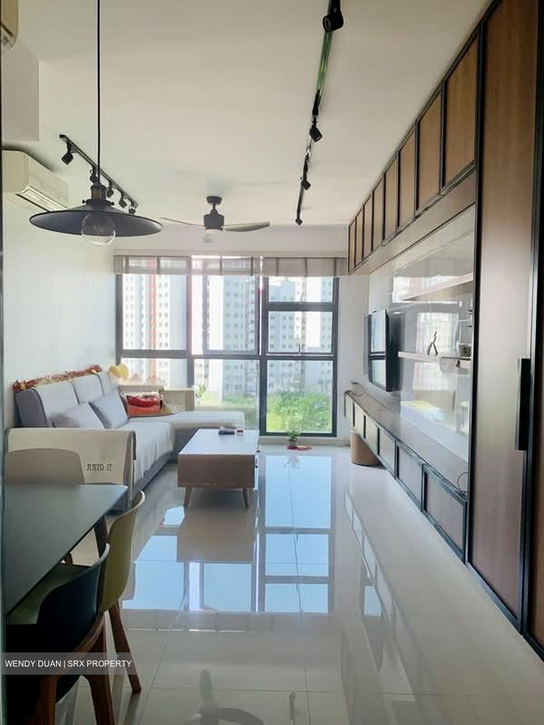 Prive (D19), Condominium #572378741